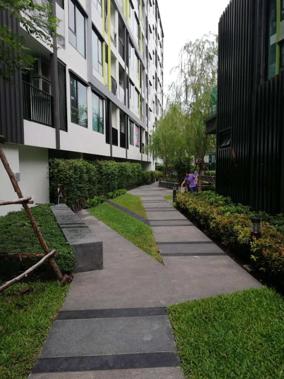 Отель Niche Mono Sukhumvit 50 By Ariva Бангкок Экстерьер фото
